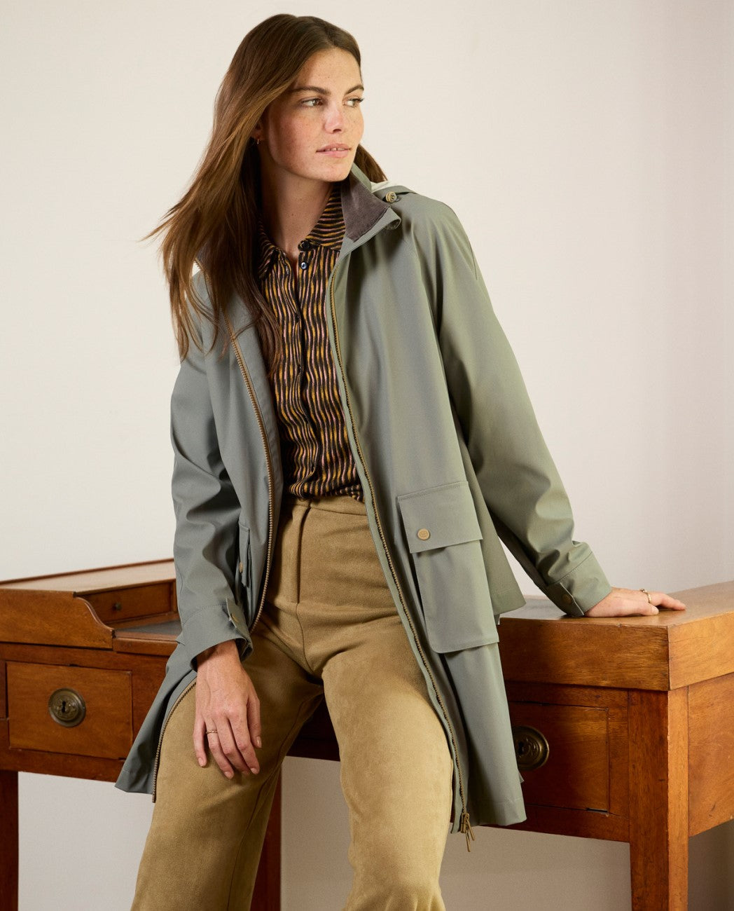 Chubasquero forrado verde