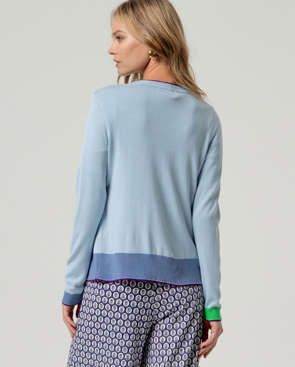 Cardigan escote pico abotonado Azul Empolvado