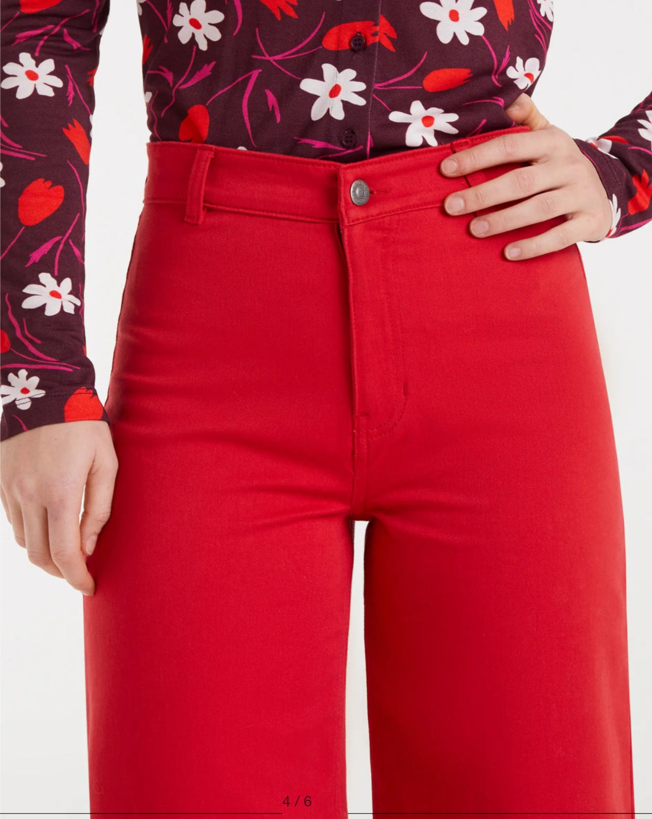 Pantalón tipo vaquero rojo