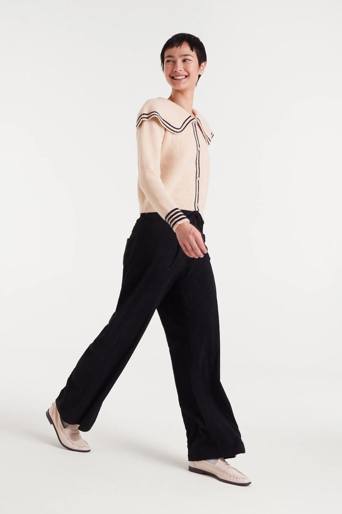 Pantalón recto de pana cintura elástico cordón