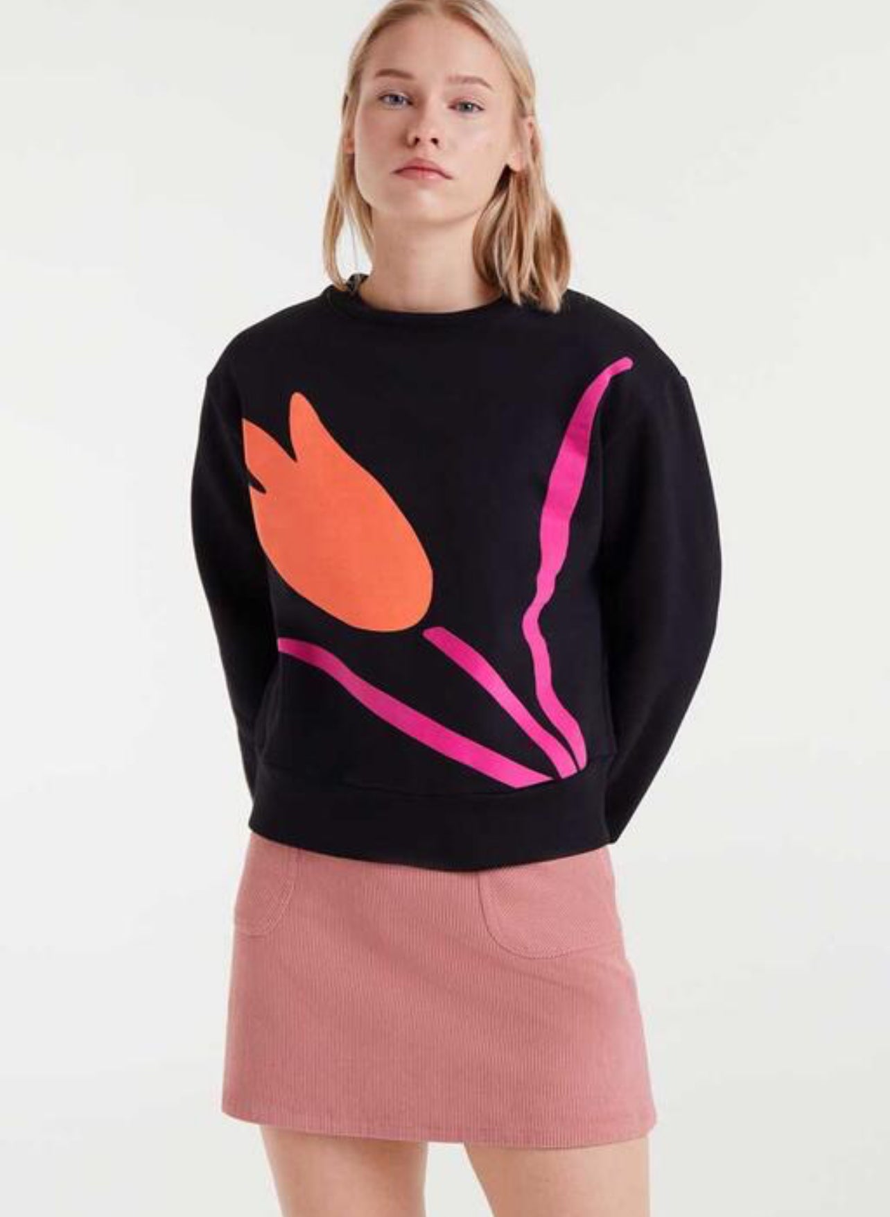 Sudadera print relieve tulipán