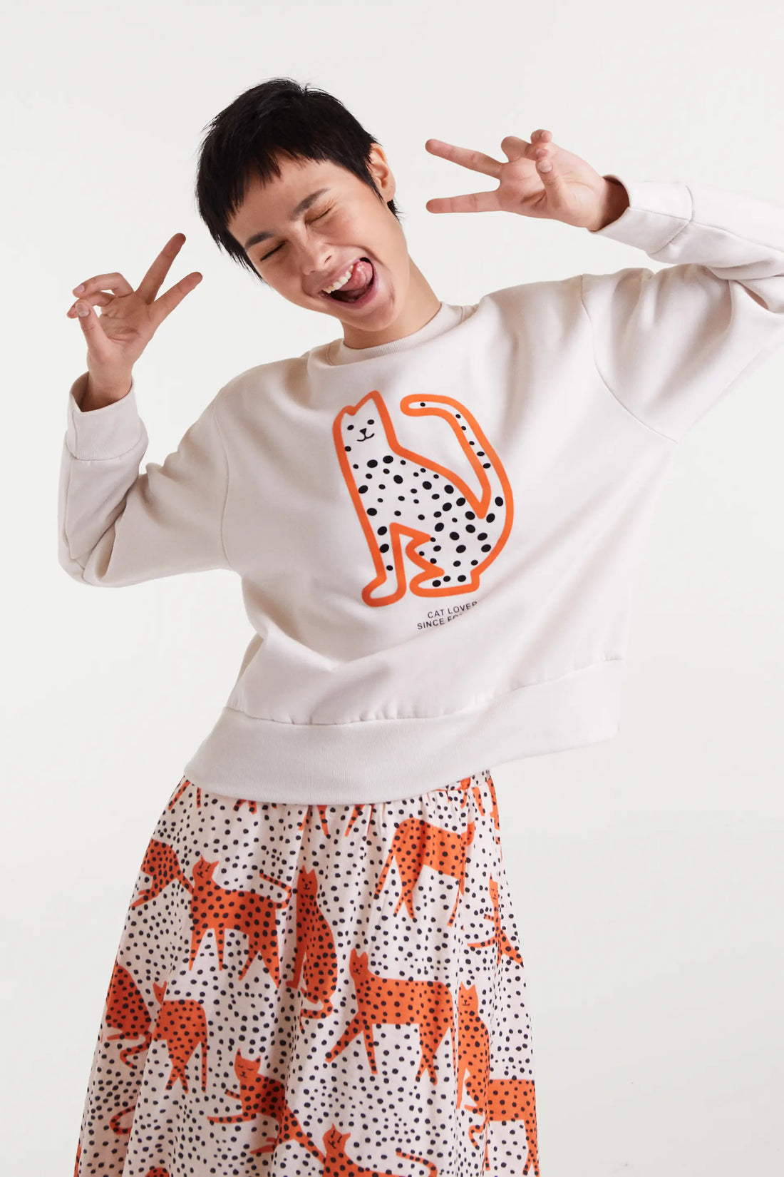 Sudadera blanca estampado Cat Lover Since Forever