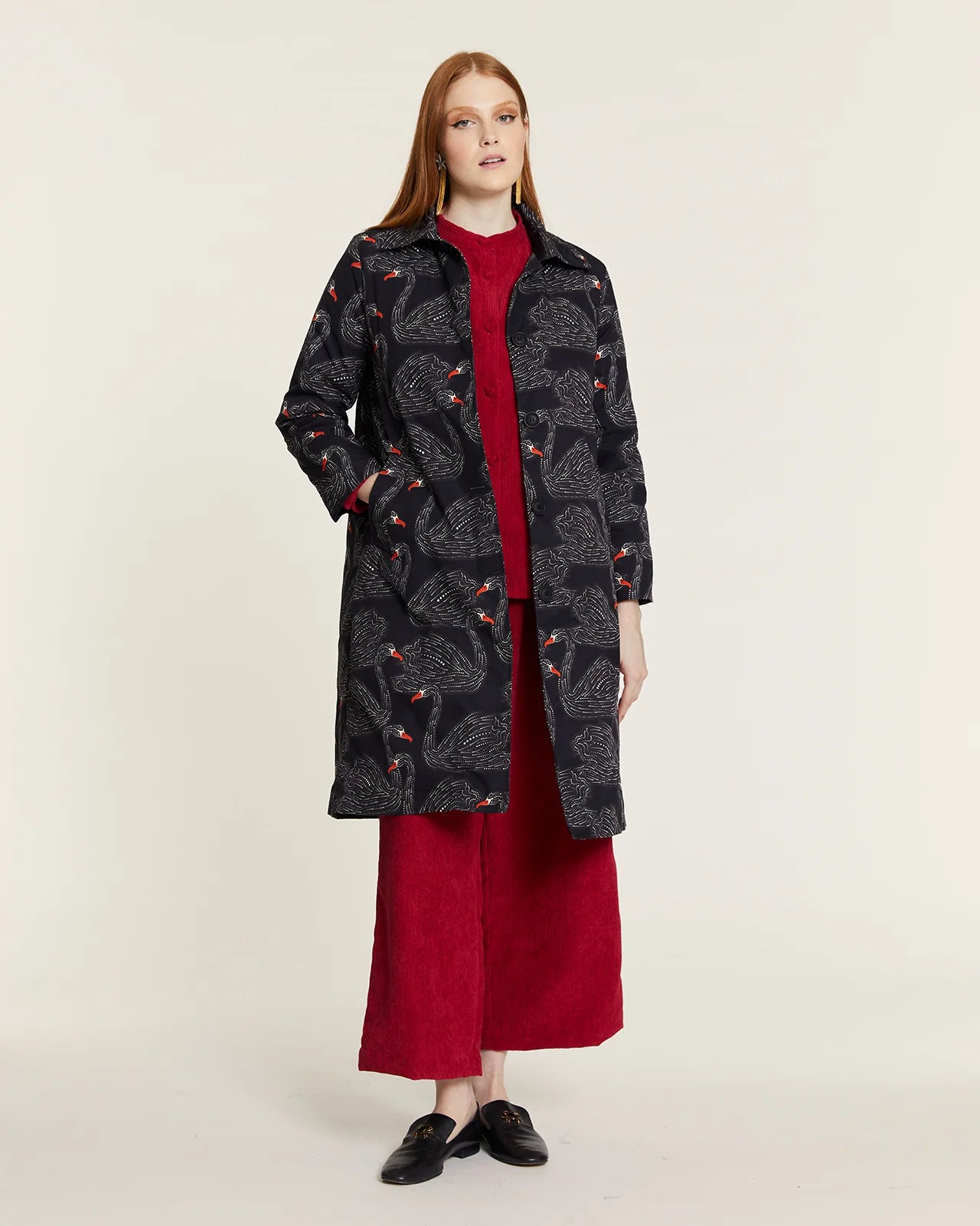 Abrigo cisnes forro acolchado