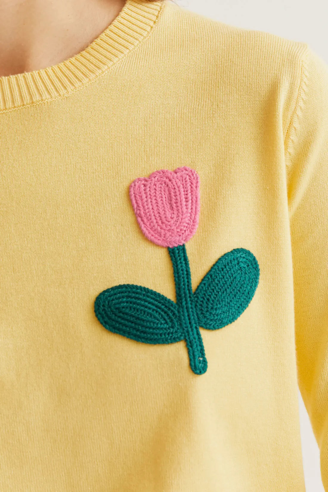 Jersey de punto fino bordado tulipán