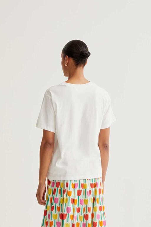 Camiseta bordada ramo tulipanes