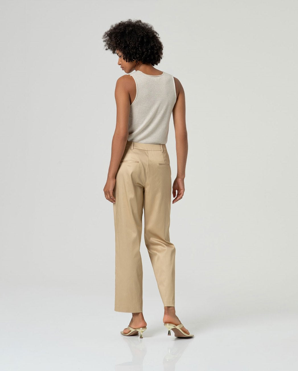 Pantalon recto Beige