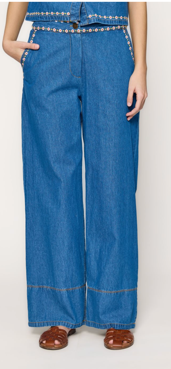 Pantalón vaquero cintura bordada